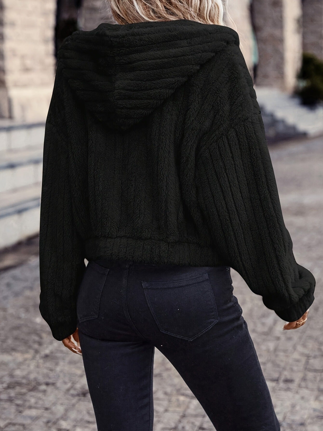 Penelope – Veste Chic à Capuche