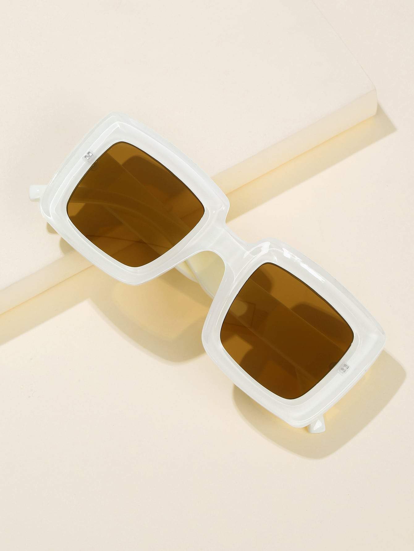 Fashion Square - Woman Sunglasses